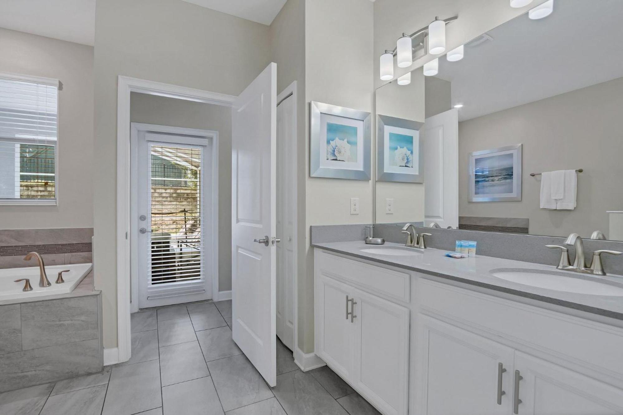 8Br Luxury - Sleeps 22 - Near Disney With Pool & Hot Tub! Davenport Bagian luar foto